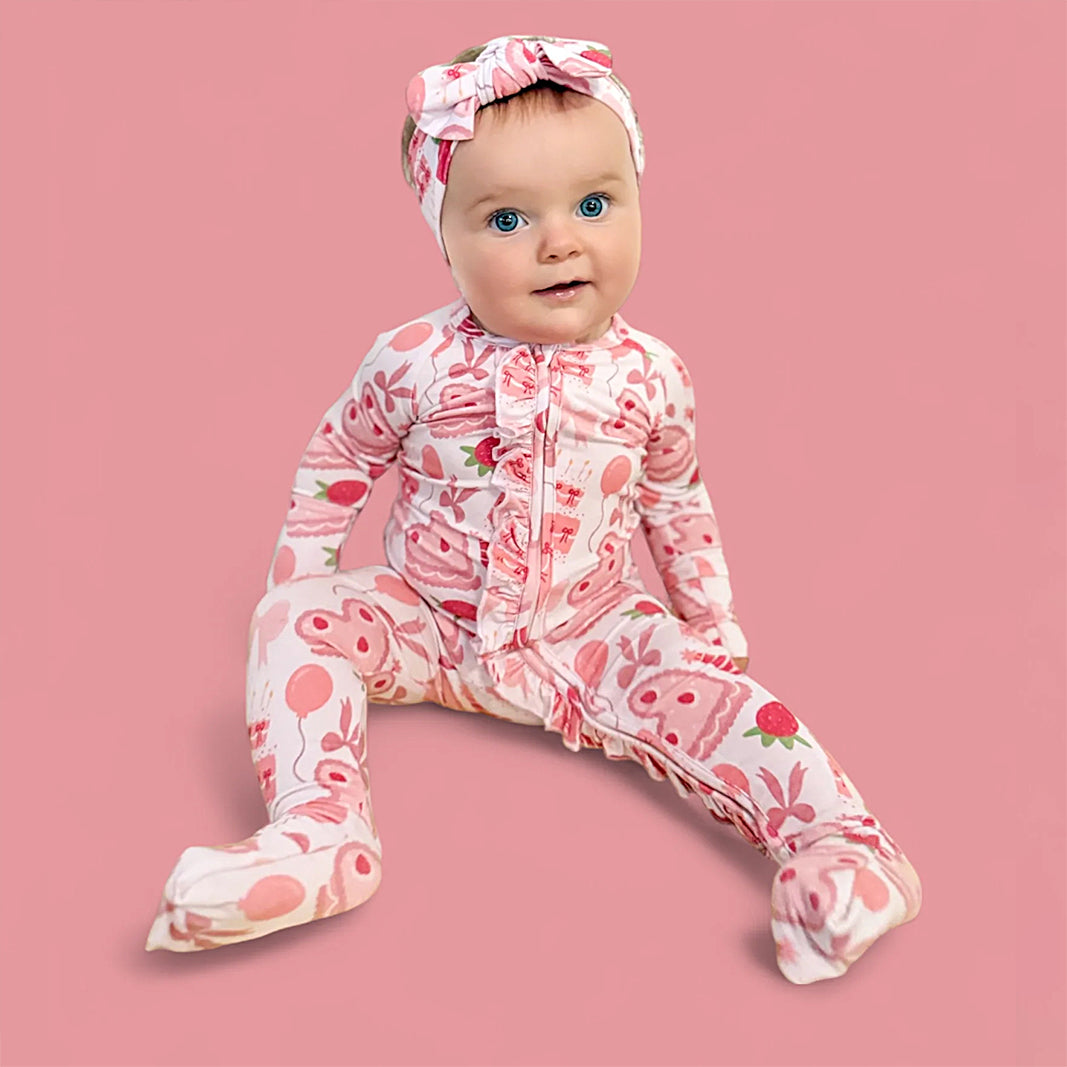 Cute Cake Bow Printed Zipper Baby Jumpsuit