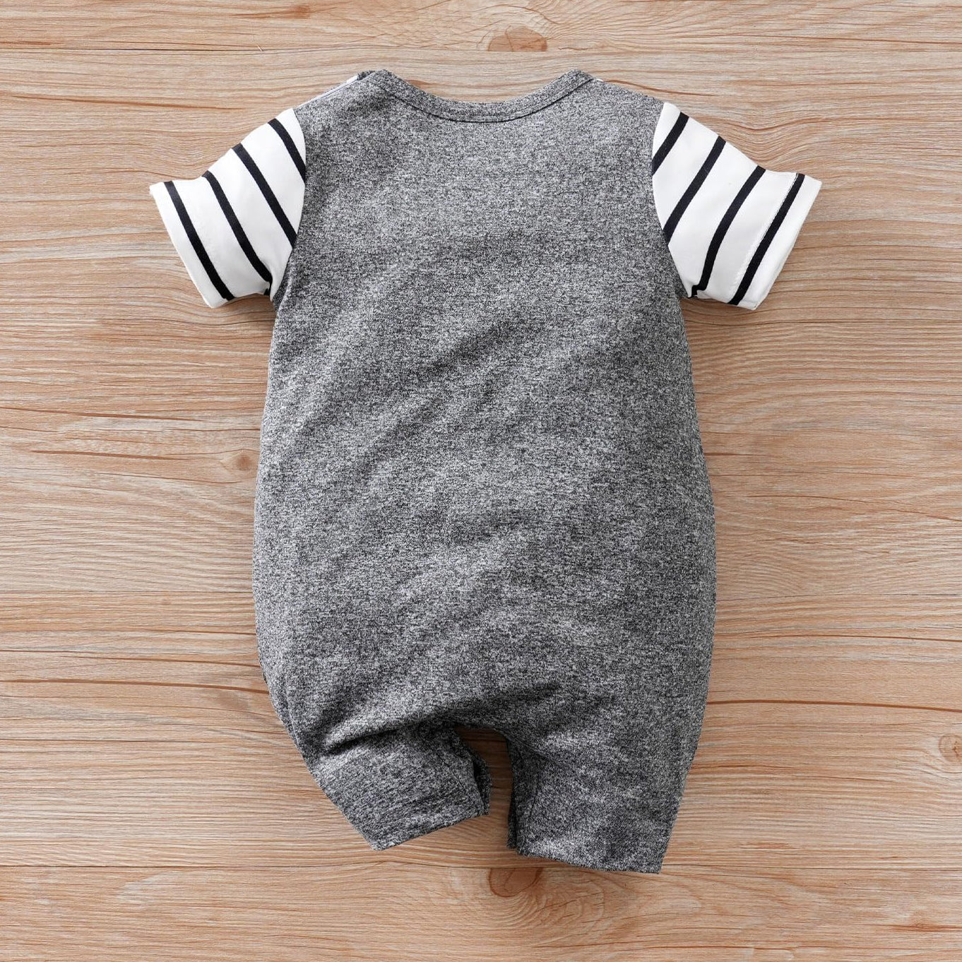 The Best Parents Letter Stripe Printed Fake Two Pieces Short Sleeve Baby Jumpsuit