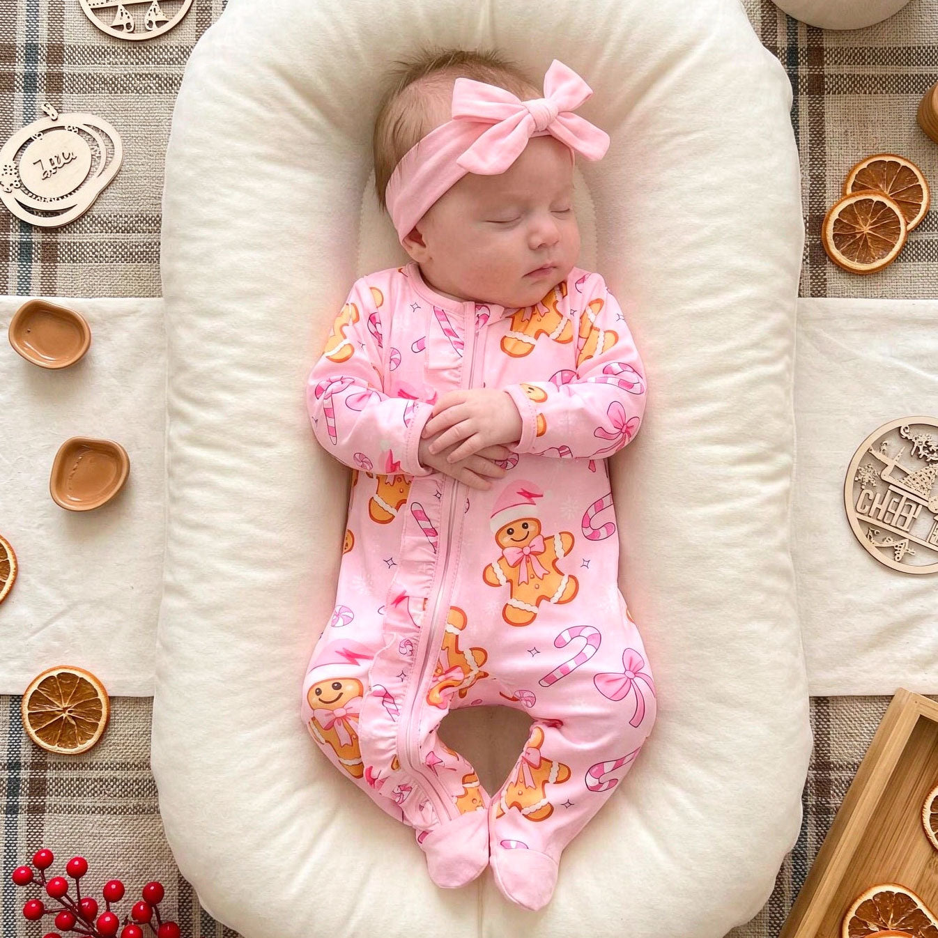 2PCS Christmas Gingerbread Print Long Sleeve Ruffle Zipper Baby Jumpsuit