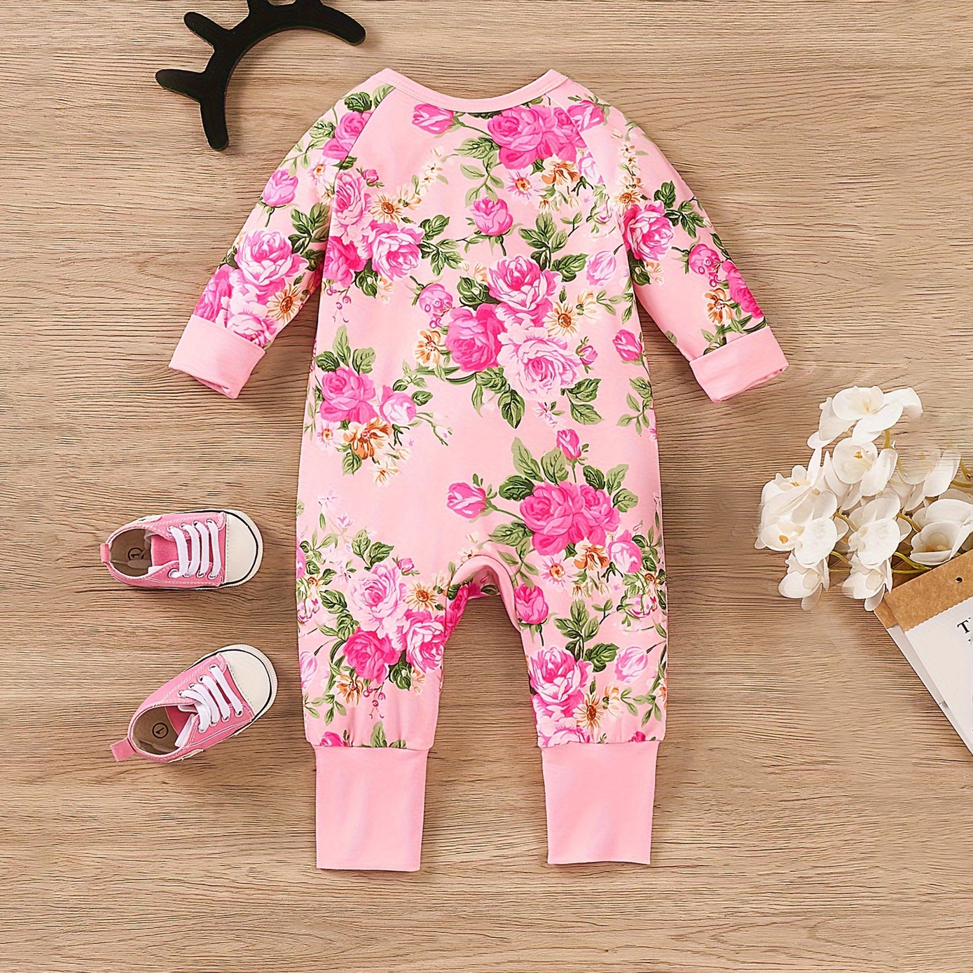 Charming Floral Printed Long Sleeve Zipper Baby Jumpsuit