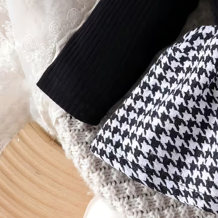 2PCS Lovely Houndstooth Printed Baby Romper