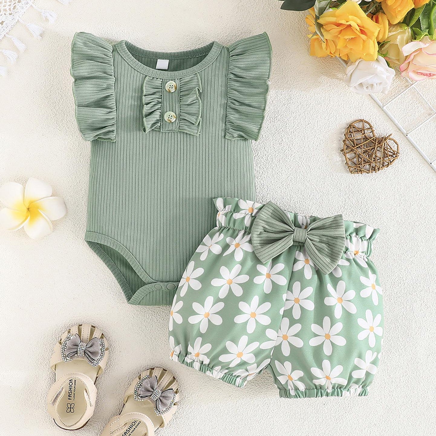 2PCS Sweet Floral Print Bow Flutter Sleeve Baby Set