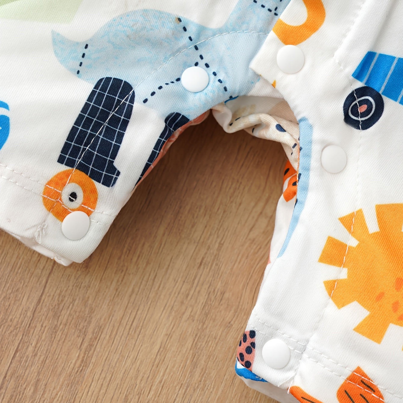 Lovely Dinosaur Print Short Sleeve Baby Jumpsuit