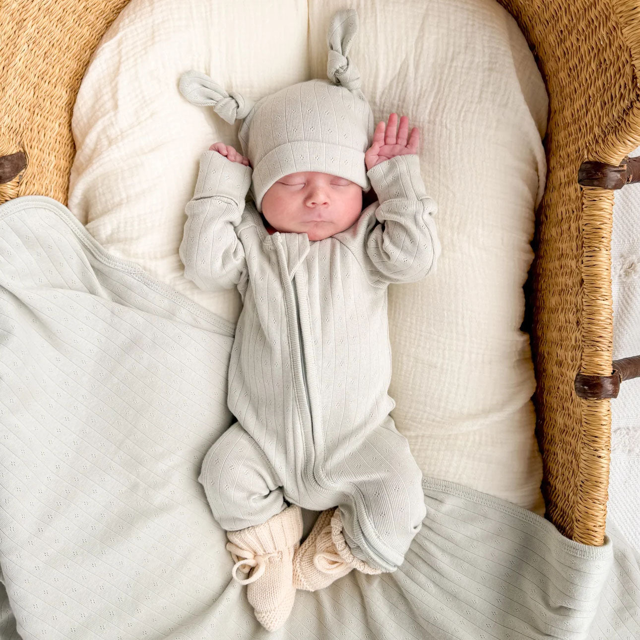2PCS Neat Solid Color Long Sleeve Zipper Baby Jumpsuit