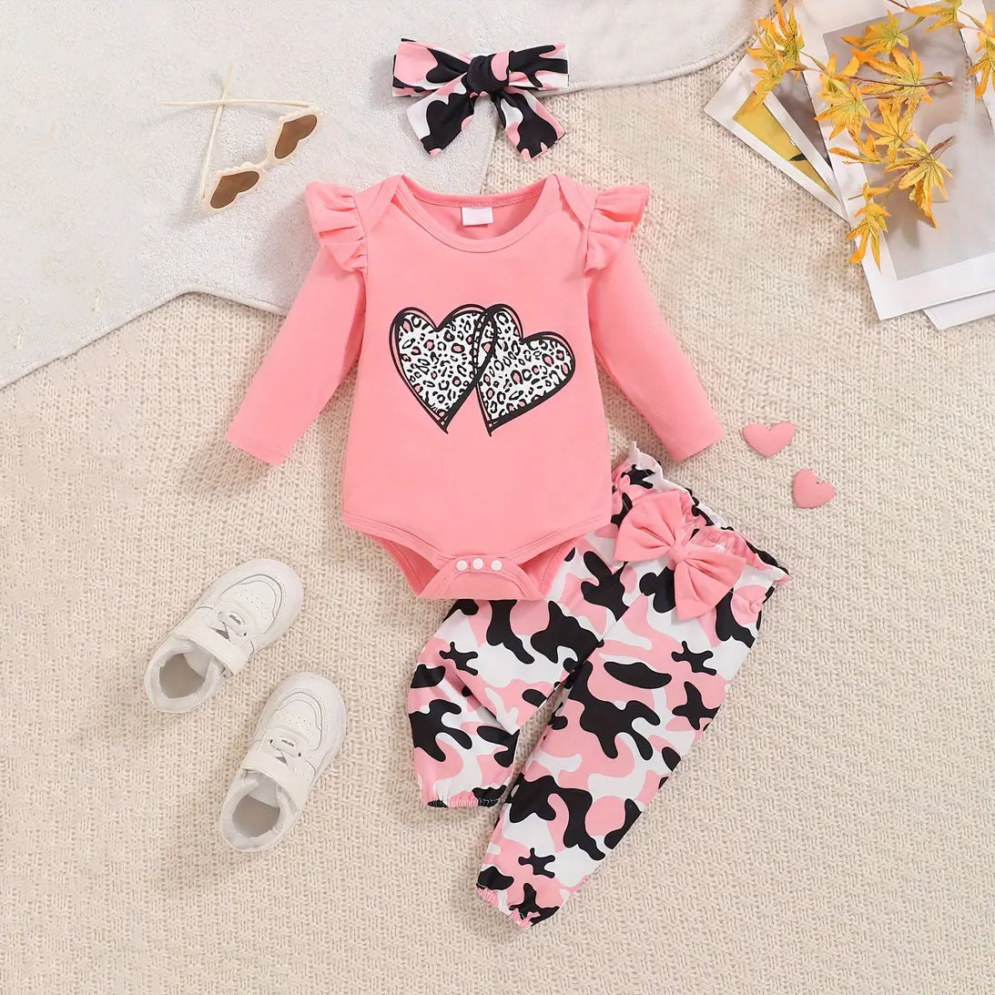 3PCS Lovely Heart Leopard Printed Long Sleeve Baby Set