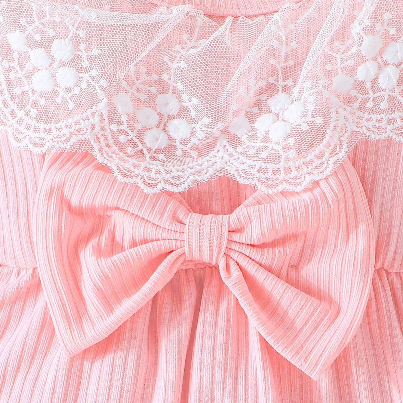 Sweet Solid Color Lace Paneled Bow Puff Sleeve Baby Jumpsuit