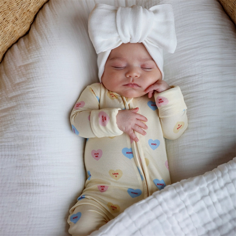 Comfy Heart Print Long Sleeve Zipper Baby Jumpsuit