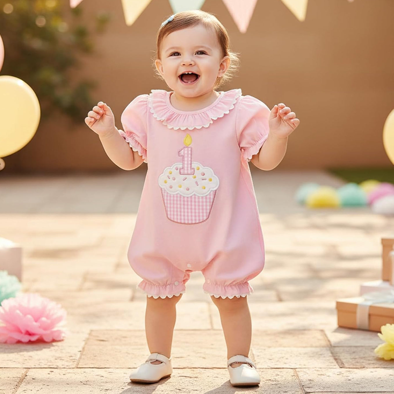 Sweet Cake Embroidery Short Sleeve Baby Jumpsuit