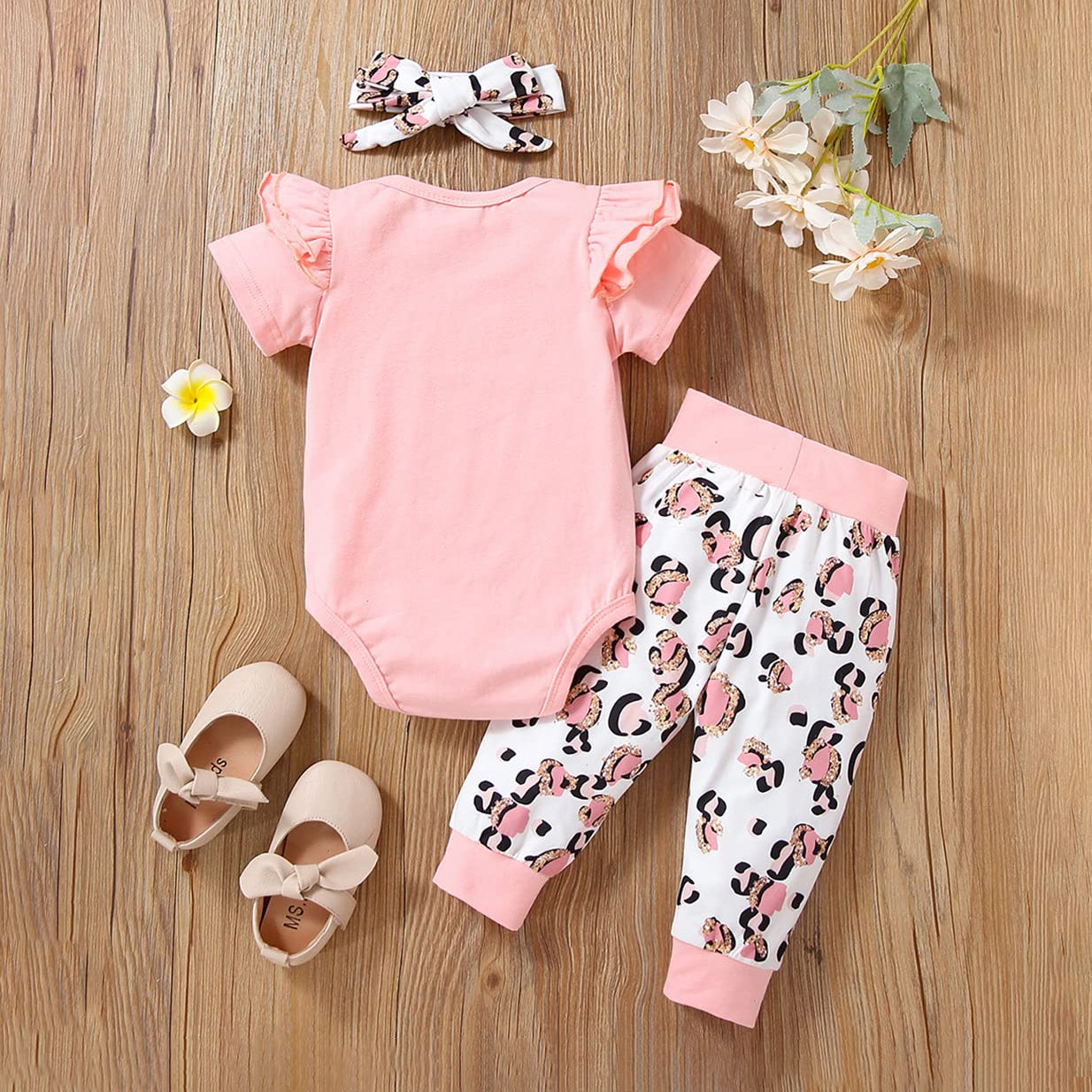 3PCS Little Miss Sassy Pants Letter Leopard Printed Short Sleeve Baby Set