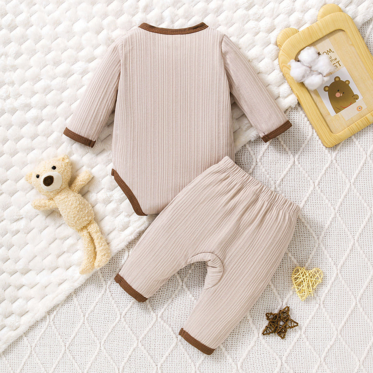 2PCS Comfort Bear Applique Long Sleeve Baby Set