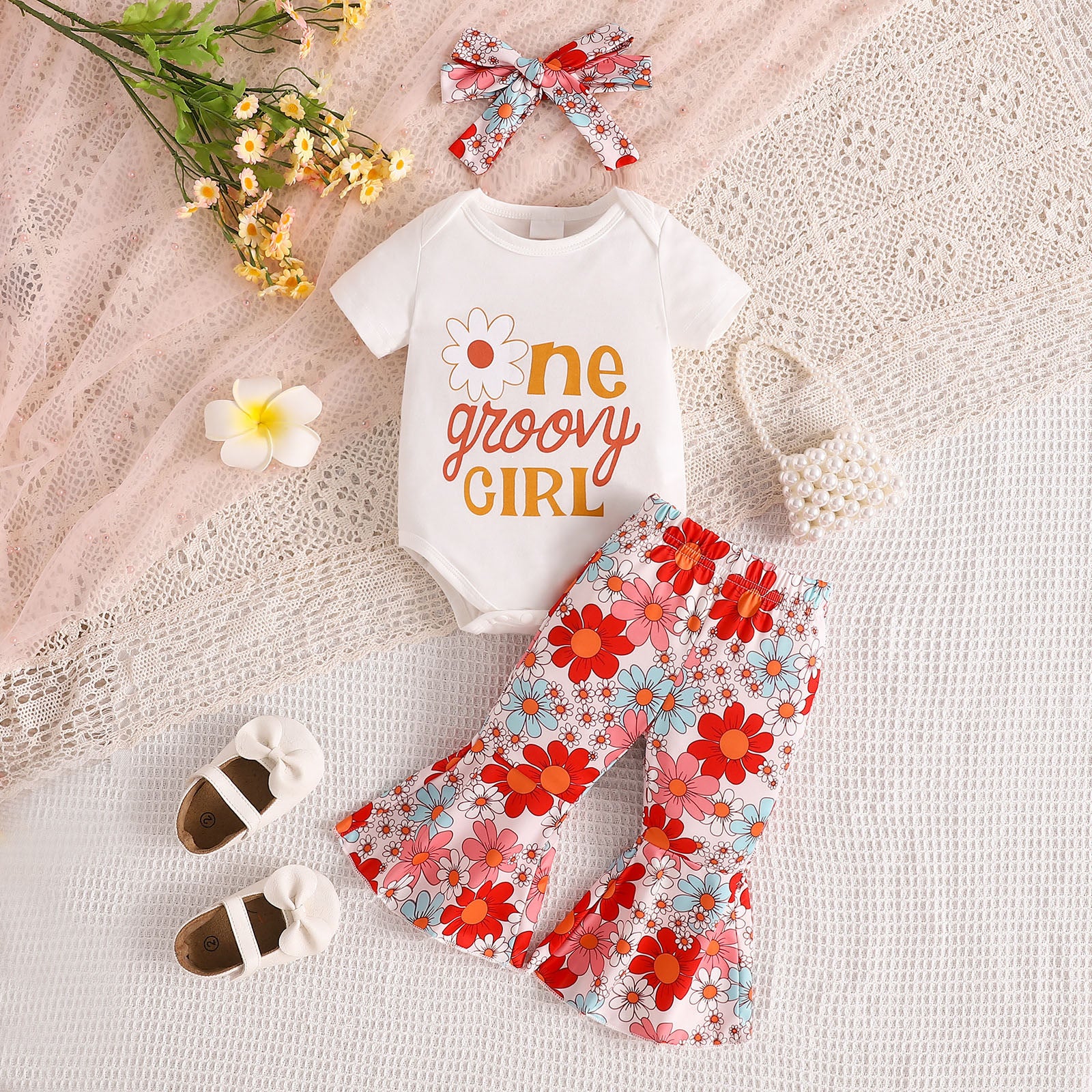 3PCS One Groovy Girl Letter Printed Short Sleeve Baby Set