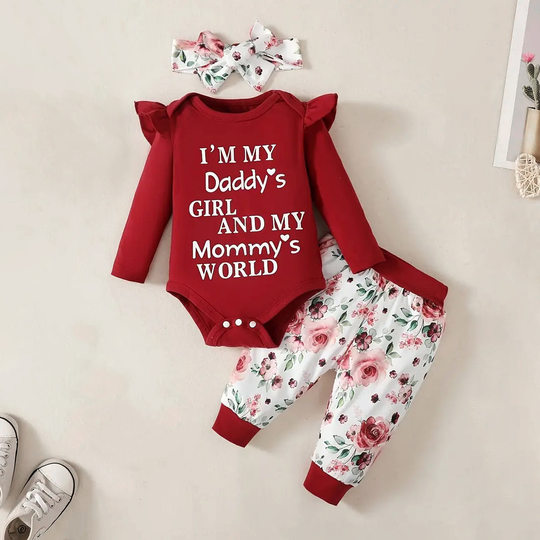 3PCS I'm My Daddy's Girl And My Mommy's World Letter Floral Printed Baby Girl Set