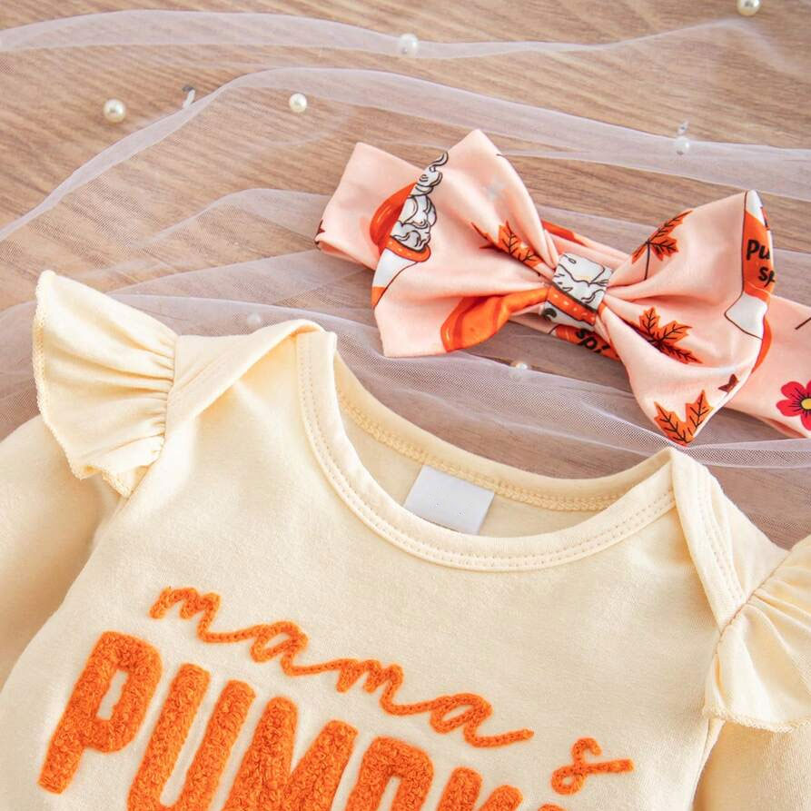 4PCS Mama's Pumpkin Letter Applique Pumpkin Print Baby Set
