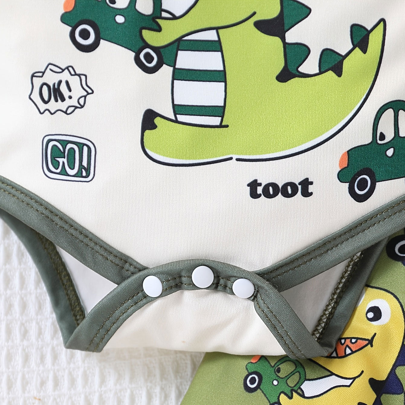 3PCS Adorable Dinosaur Print Long Sleeve Baby Set