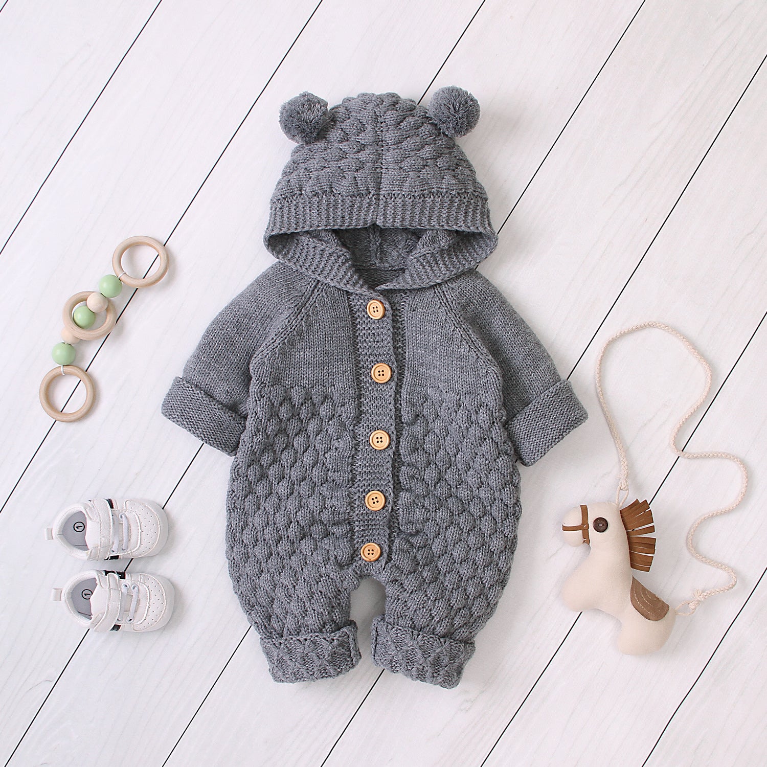 Mono tejido con capucha de invierno con diseño de oso