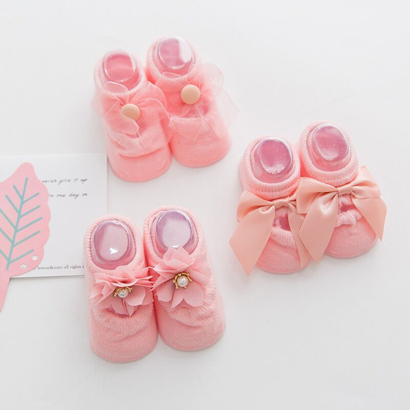 Paquete de 3 bonitos calcetines con lazo de flores en 3D para bebé niña