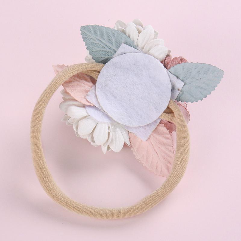Preciosa diadema de bebé con estampado floral en 3D
