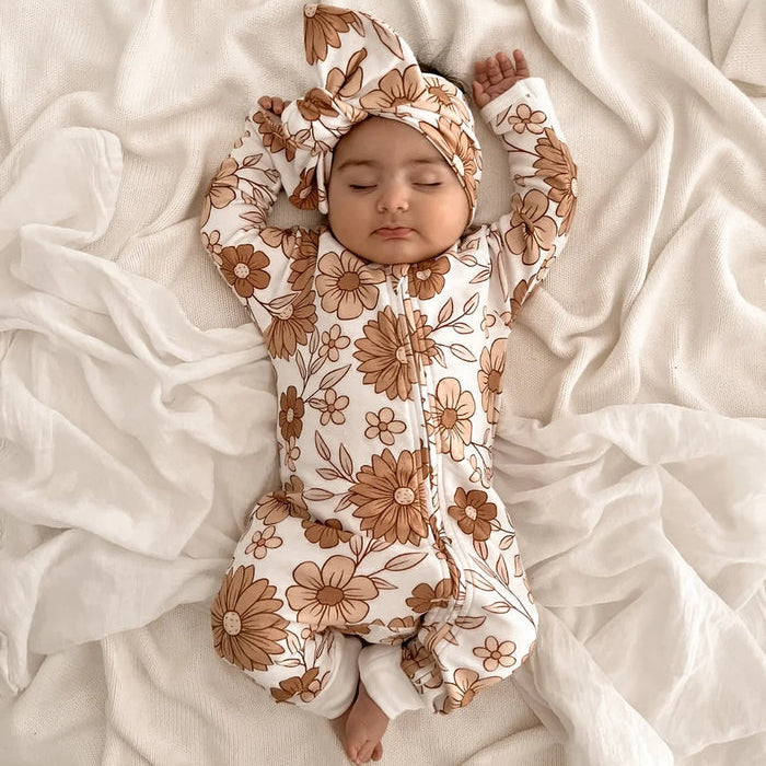Mono de manga larga para bebé con estampado floral encantador de 2 piezas